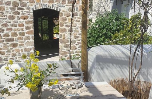 Poros Apartment | Mona