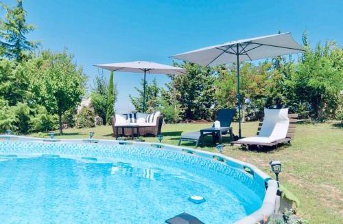 Marathon House | Mountain pool house