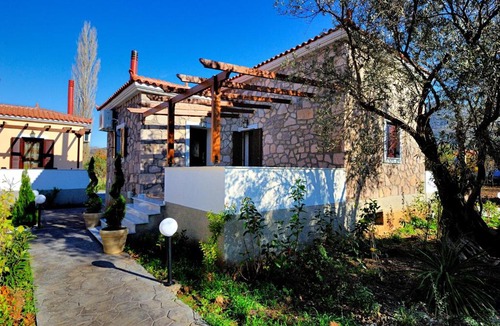 Petra House | Mousses Houses
