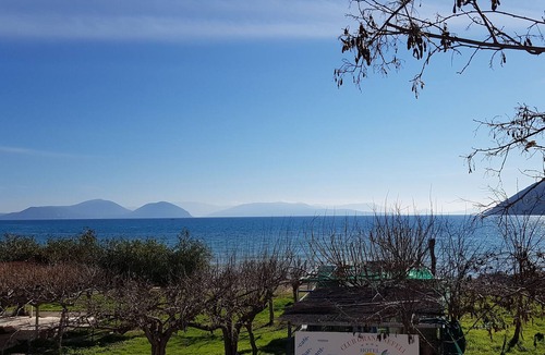 Vassiliki House | Nefeli Club