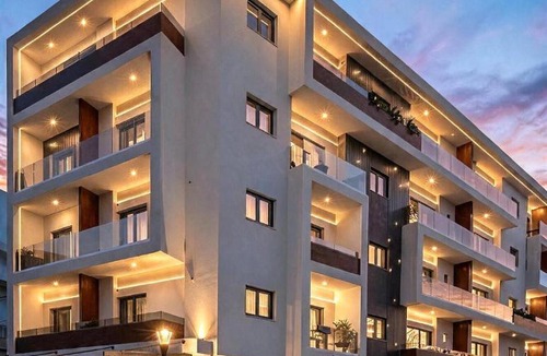 Heraklion Hotel | Nesean Plaza Hotel