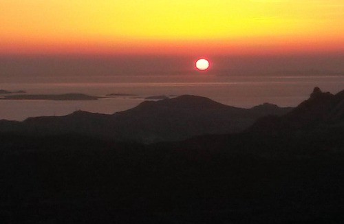 Naxos House | Nice apartment, small row house on the beach (Liz. No. 00000473361)