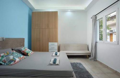 Nikaia-Agios Ioannis Rentis Apartment | Nikea apartment near Pireus & metro I