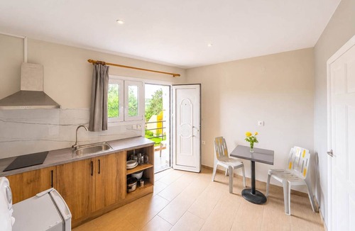 Lefkimmi Condo | Nikos Villas - Ionian Family Escape