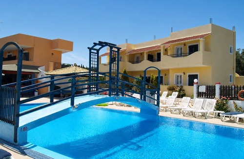 Lefkimmi Condo | Nikos Villas - Ionian Family Escape