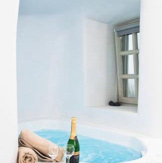 Megalochori House | Nisó Cave Suites