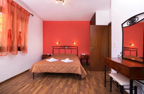 Megalos Prinos Bed & Breakfast | No2-Ianira First floor apartment 1 bedroom