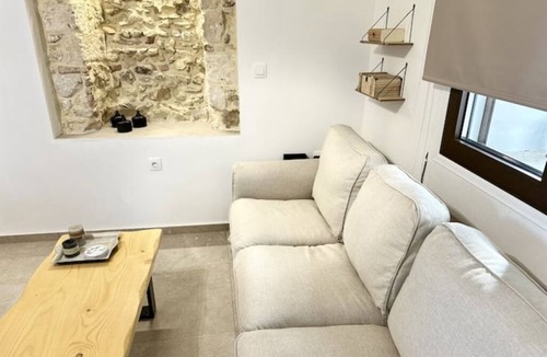 Kalyves House | Nomas Home Kalyves Beachfront Sea Views, Modern Comfort Steps from the Center