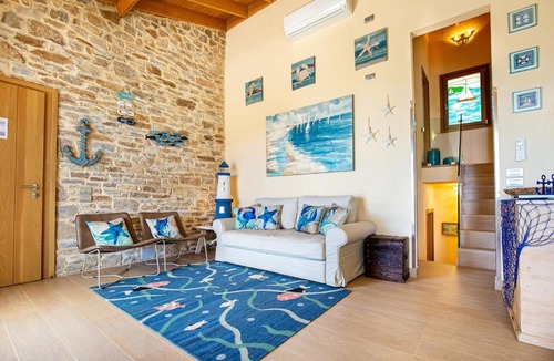 Aliki Villa | Nous Village 2