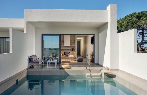 Drosia Apartment | Oceanis Luxury Suites with Private Heated Pools and Sea View