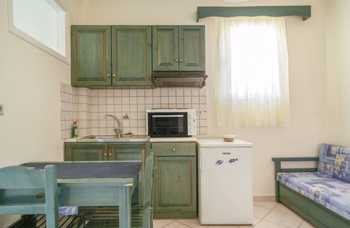 Nikiana Apartment | Odysseia Apartment 3 - 2 Min Walk to Beach, 2 Adults, Terrace, Wi-Fi & AC