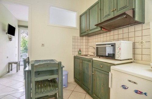 Nikiana Apartment | Odysseia Apartment 3 - 2 Min Walk to Beach, 2 Adults, Terrace, Wi-Fi & AC