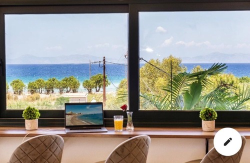 Petaloudes Apartment | Odyssey sea view Jacuzzi Beach