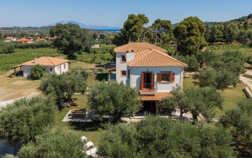 Zakynthos Town House | Oliva Cottage - Ideal for Families Close to Zakynthos Town