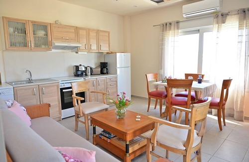 Kamilari Apartment | Olive Garden house