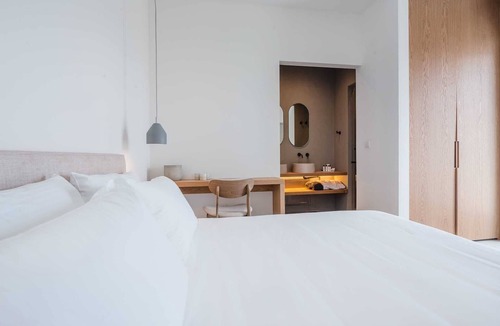 Mykonos Town Hotel | One Bedroom Suite, Amarelo Suites