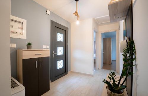 Lixouri House | Onore
