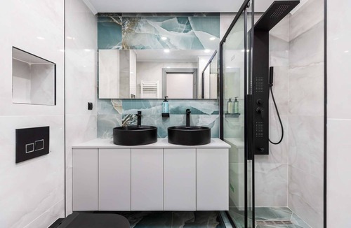 Thessaloniki City Centre Apartment | Ophelia Apartments by halu! Apt with Hot Tub
