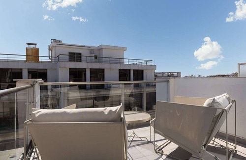 Thessaloniki City Centre Apartment | Ophelia Apartments by halu! Hot Tub & Balcony Apt