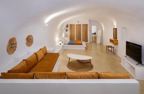 Akrotiri Apartment | Orasis Houses - Luxury Retreats with Pool & Views