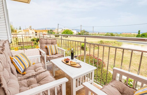 Maleme House | Ortansia House near the Sea