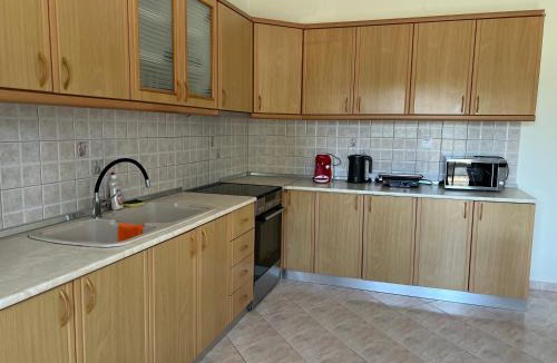 Keramoti Apartment | Ourania Apartments