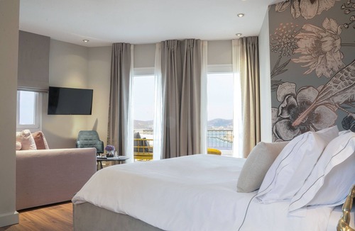 Ermoupoli House | Pafsilipon Suites