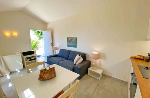 Kalami Cottage | Paleopetres K-Seven - Premium Suite - Sea Views - Beach - Pool - Kalami -