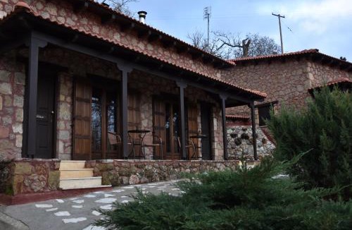 Synikia Mesi Trikalon House | Paliokastro Guesthouse