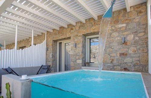 Faros Armenistis Villa | Panamera XL - 3 heated Jacuzzis - Large Patio with Private Pool - Sunset View