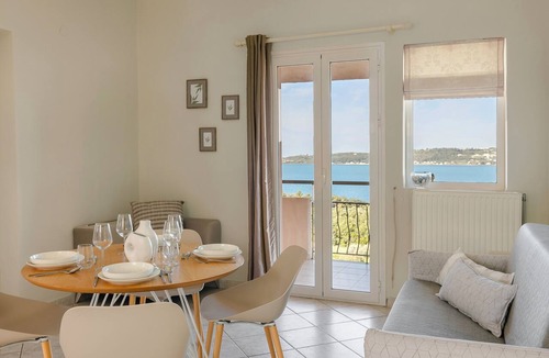 Argostoli Town Apartment | Panorama Fanari Studios & Apartments