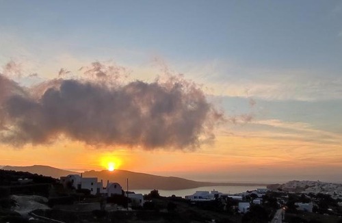 Finikia Apartment | Panorama Oia Apartments