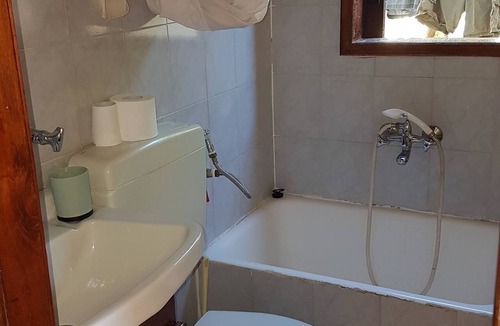 Eretria Cottage | Panorama1: A Comfortable Vacation Apartment