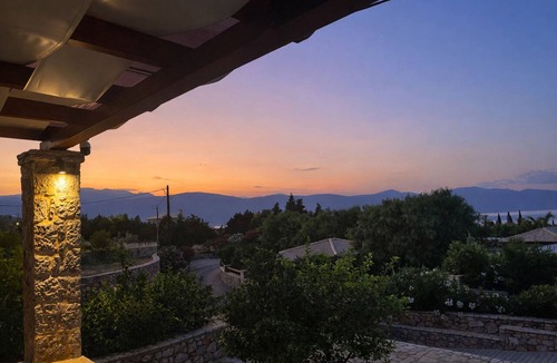 Kontsika House | Panoramic Sea View Villa near Galaxidi