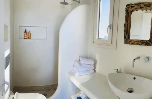 Agia Anna Apartment | Panoramic Sea View & Private Hot Tub - Top Floor Triton