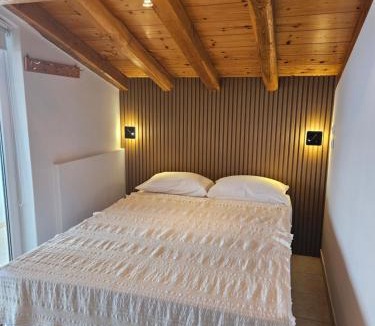 Patitiri Apartment | Pantheon Attic