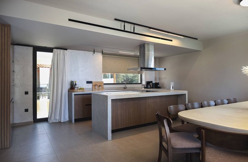 Prines Villa | Paradise Large Group w/Gym, Hot Tub & Playroom