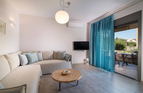 Neos Marmaras House | paradise maisonettes