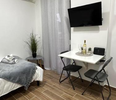 Drama Apartment | Paul’s Houses