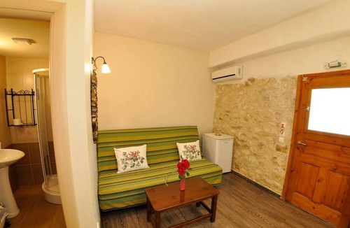 Gaios Condo | Paxos Summer Getaway - Bright & Comfy Room