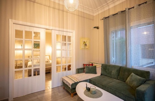 Moschato-Tavros Apartment | Peacock's Apartments