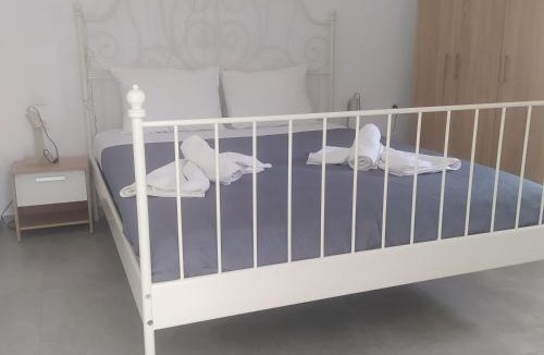 Psakoudia Apartment | Pefkonas Apartments 100 m from the beach