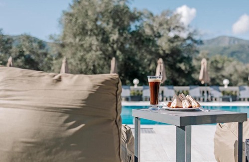Kato Korakiana Hotel | Pelithea Family Resort