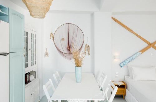 Therasia House | Petinos Fisherman's House