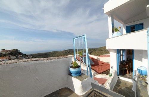 Ioulida House | Petit Sunset