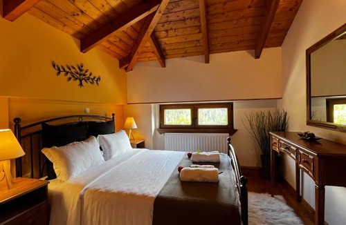 Potamia Villa | Petrini Villa
