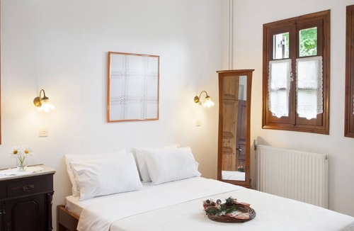Mouresi Apartment | Platanos- family apartment wit sea view