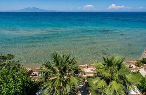 Psarou Apartment | Playa Del Zante, by TK Premium Stays