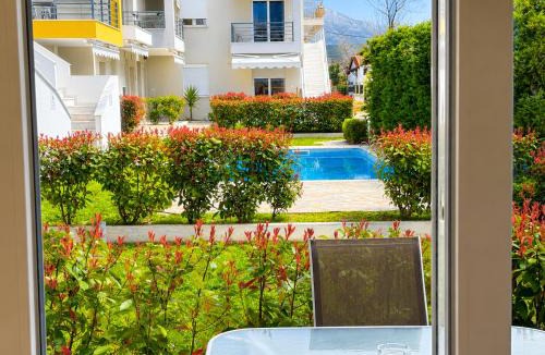 Paralia Ofryniou Apartment | Pool Access Danai 15,1