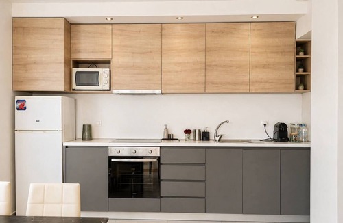 Ladadika Apartment | Port View 1 Bedroom Apartment with Sofa Bed